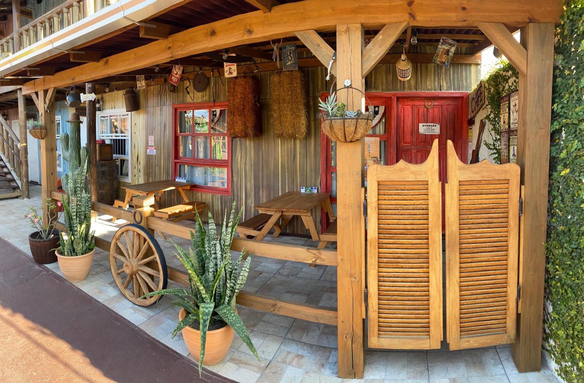 פנייה Pousada Vila Do Cowboy מראה חיצוני תמונה